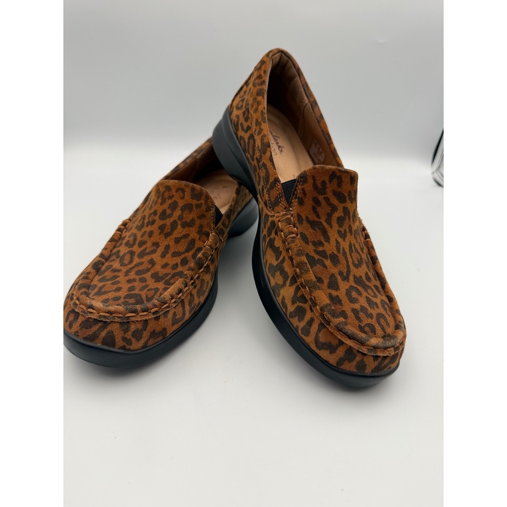 Clarks Collection Leopard Print Ultimate Comfort Loafers Womens 9.5 W Wide Brown